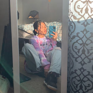 Meet your Posher, Juliana